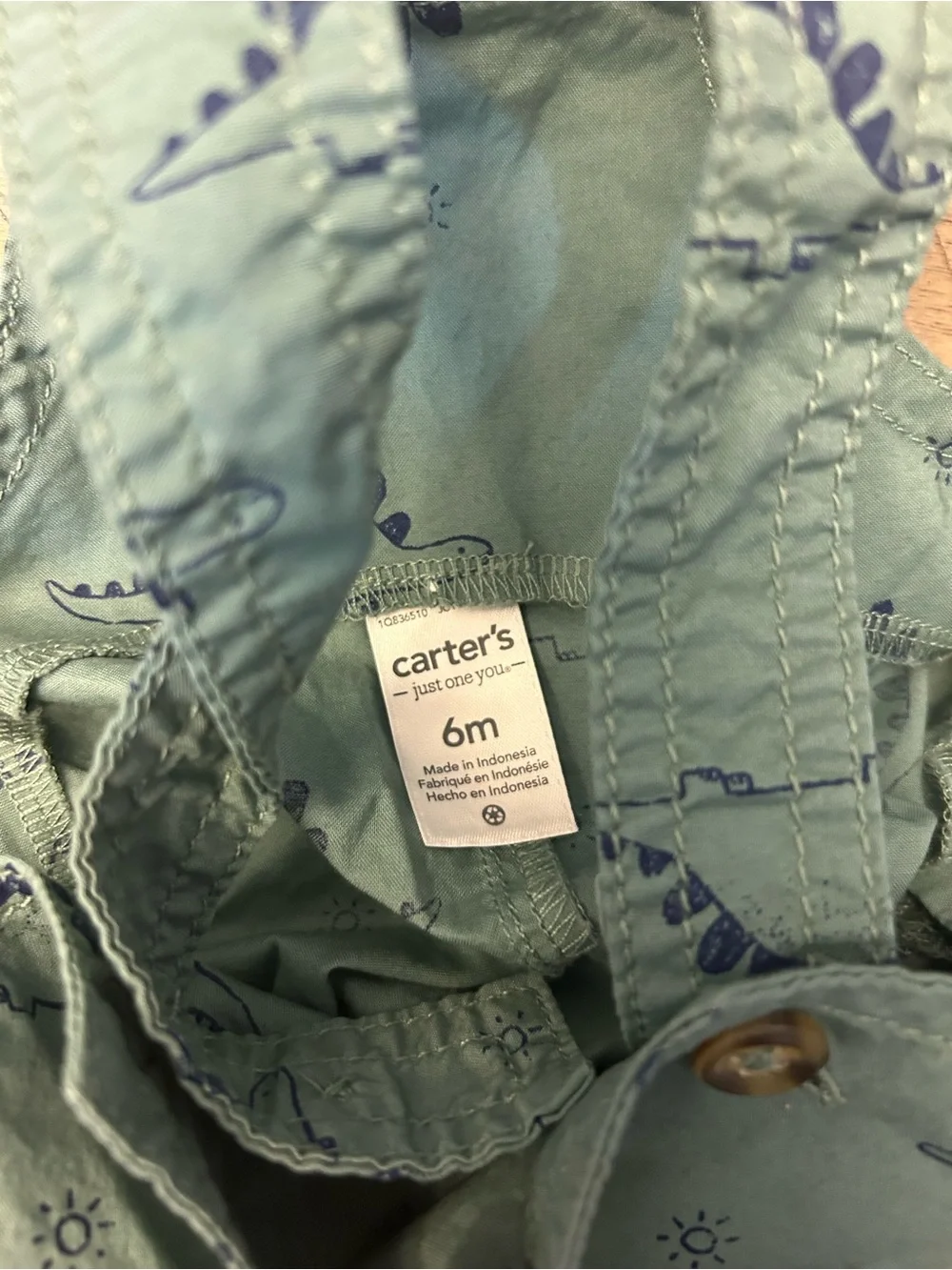 OshKosh Bgosh three 6m